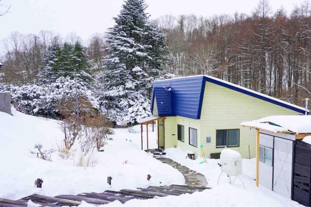 Vacation House Roman Ноборибецу Экстерьер фото